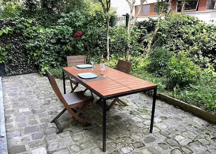 Tour Eiffel - Appartement Avec Jardin