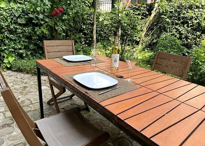 Tour Eiffel - Appartement Avec Jardin